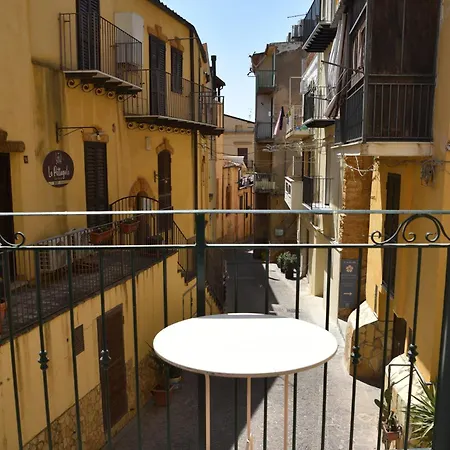 Meithras Homes Semesterbostad