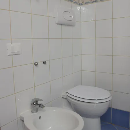 Meithras Homes Semesterbostad *