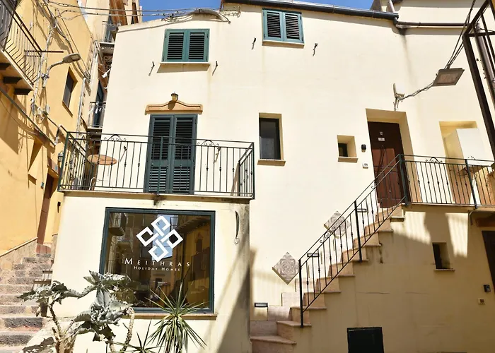 Dom wakacyjny Meithras Homes *